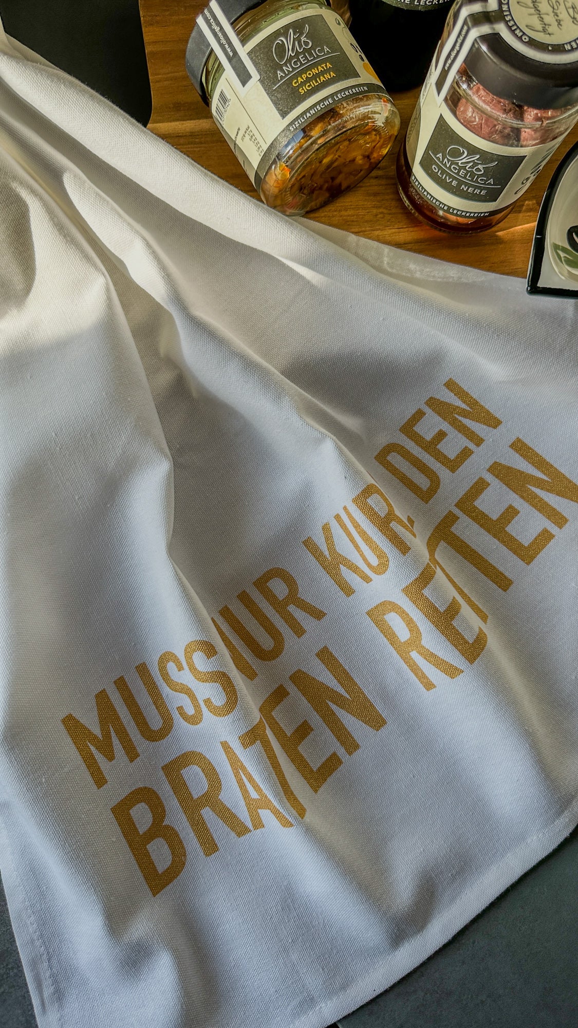 Geschirrtuch | Muss nur kurz den Braten retten