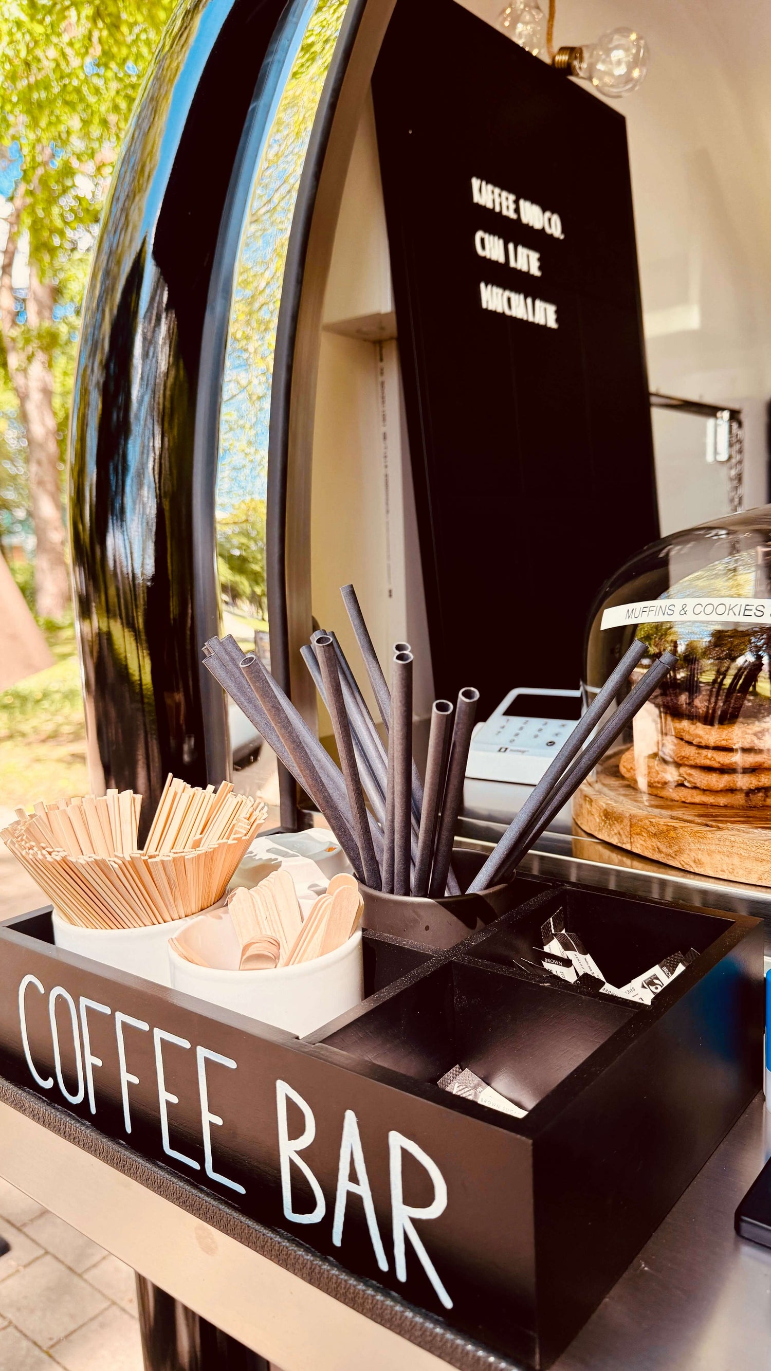 Mobiler Espresso-Trailer mieten in Paderborn & OWL – Barista-Service mit Kaffeeflatrate