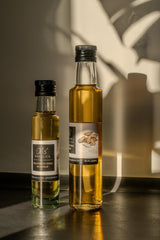 Mandel Balsamico in Glasflasche – nussiger, aromatisierter Balsamessig mit Mandelaroma für Salate, Käse, Gemüse und Desserts.